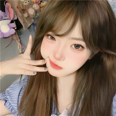 酒井麻衣